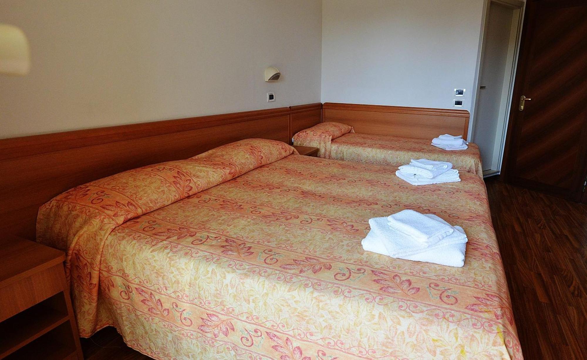 Hotel Bamar Cervia Exterior foto
