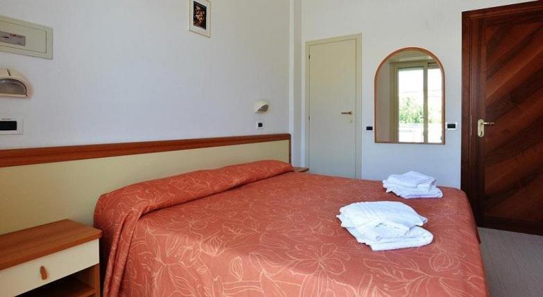 Hotel Bamar Cervia Exterior foto
